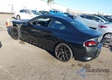 2025 BMW 230 I z USA, uszkodzony, nr VIN 3MW23CM0XS8F35421